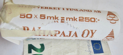 Rahapaja Lähes Täysi Rulla 5 mk 2001