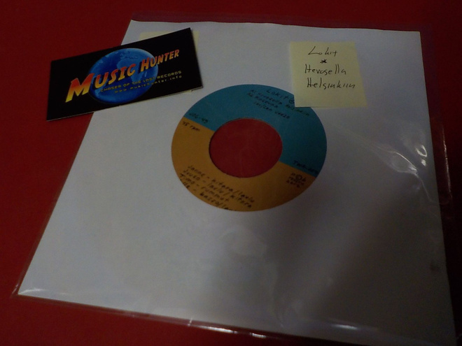 LOKIT - HEVOSELLA HELSINKIIN UUSI 7'' SINGLE