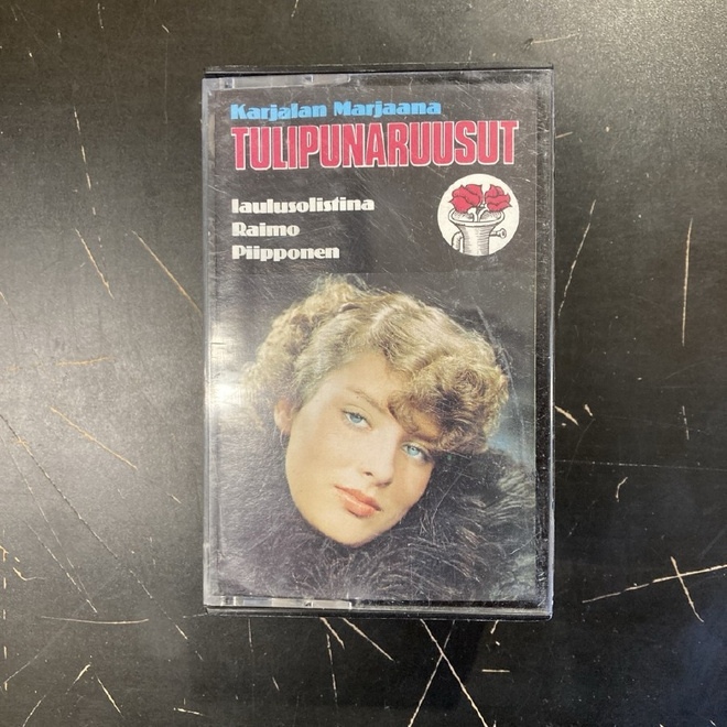 Tulipunaruusut - Karjalan Marjaana C-kasetti