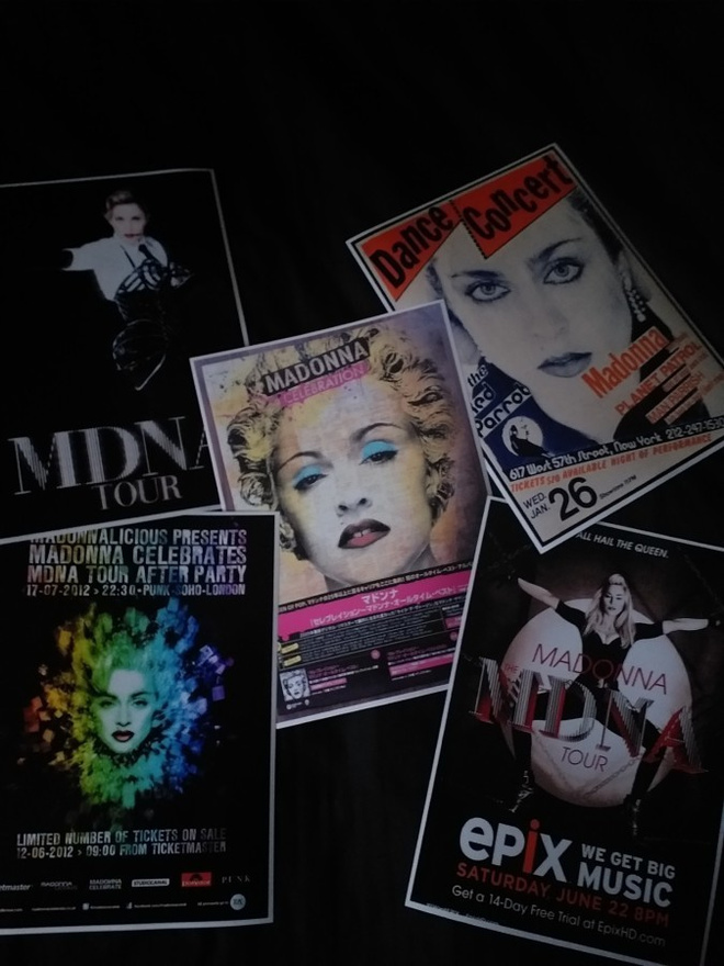 MADONNA -- juliste setti A4 x 5 (mm. UPEA lahja !!!)   #3