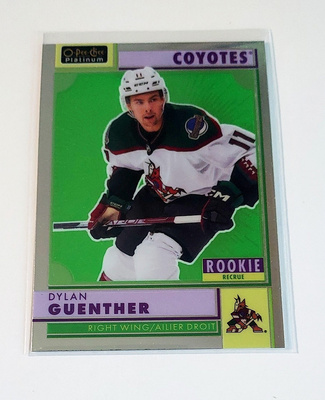 2022-23 OPC Platinum Retro #R-98 Dylan Guenther