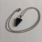 Kimalle T.Sin Hiekkakivi Kolmio / Stainless Steel ketju - pikkukuva 2
