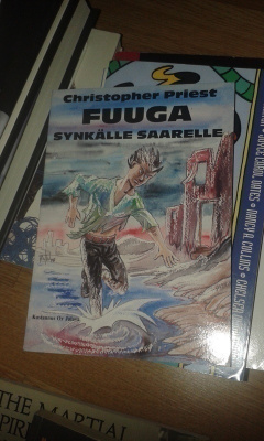 christopher priest - fuuga synkälle saarelle