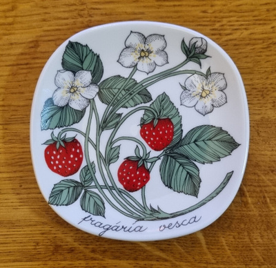 Arabia Botanica seinälautanen Ahomansikka