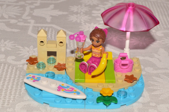 LEGO Friends - Joanna hiekkarannalla -