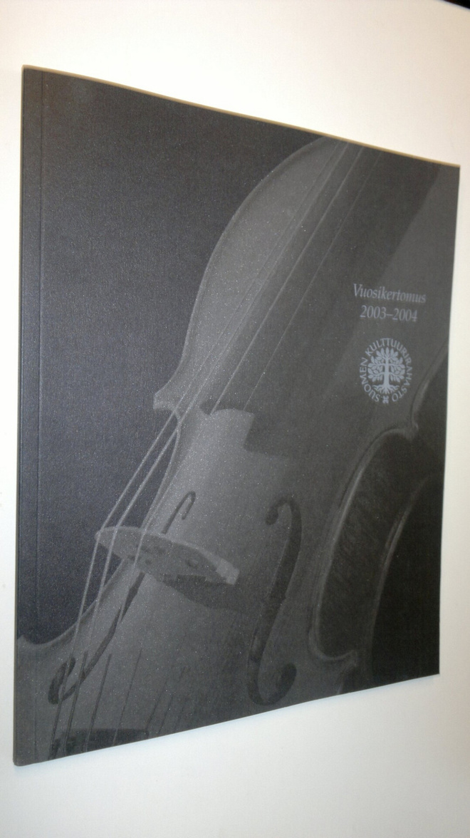 Suomen kulttuurirahaston vuosikertomus 2003-2004