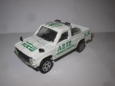 AZIZ Combat Fighter Toyota Hilux - Majorette - Kummeli