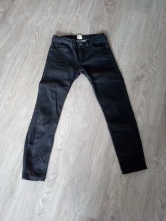 Mustat housut 28/33" huom! Lyhennetyt