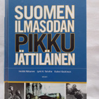 Suomen ilmasodan pikkujättiläinen - pikkukuva 1