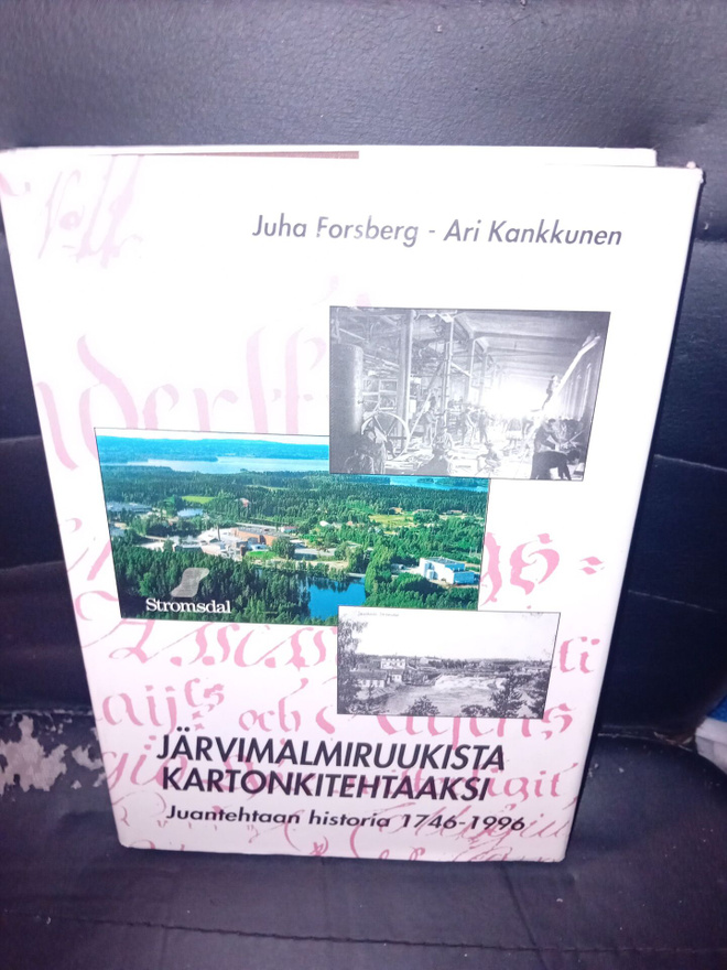Forsberg : Järvimalmiruukista kartonkitehtaaksi ( SIS POSTIK