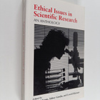 Edward Erwin : Ethical issues in scientific research : an... - pikkukuva 1