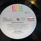 KIM CARNES : MISTAKEN IDENTITY LP - pikkukuva 3