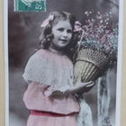 Pieni leidi tuo onnittelukukkia, vanha väripk, p. 1900-l. al - pikkukuva 1