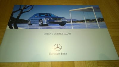 Esite Mercedes W211 E-luokka, 2002. Sis myös E 500