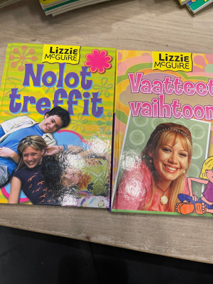 Lizzie McGuire nuortenkirjat paketti (5 kpl) Disney
