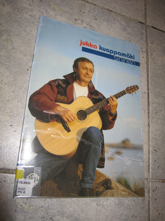 JUKKA KUOPPAMÄKI - sininen : NUOTTIVIHKO