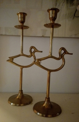 Messinki kynttilänjalat, vintagea.