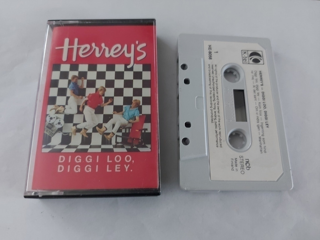 C-kasetti HERREY'S - DIGGI LOO, DIGGI LEY.