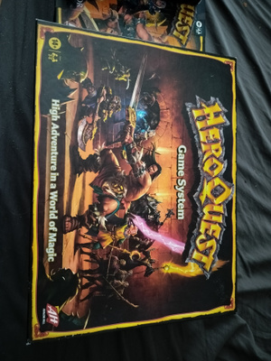 Hero Quest ja lisäosat UUSI