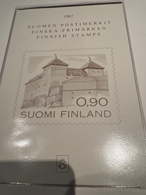 Suomen postimerkit 1982