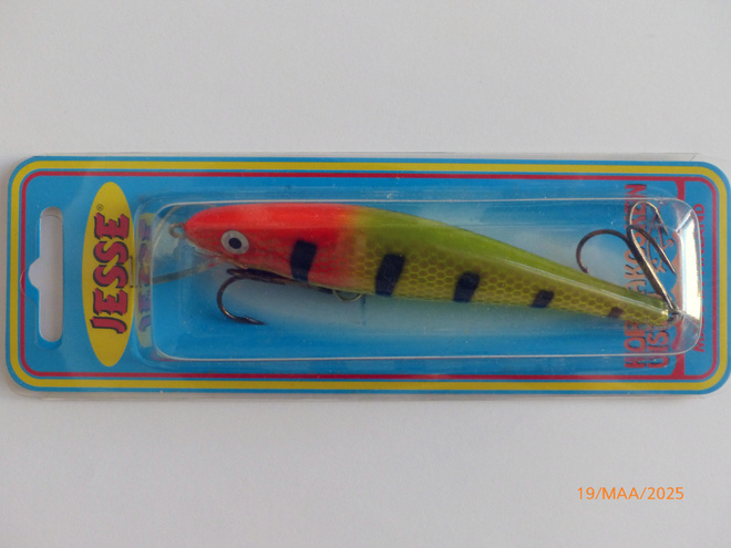 JESSE 11cm: 14g Väri: 21