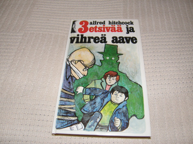 3 etsivää ja vihreä aave