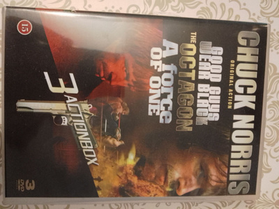Chuck norris x 3 actionbox