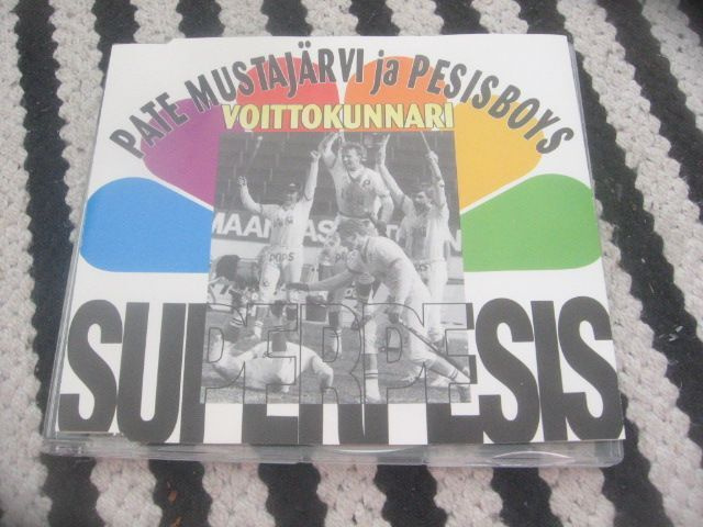 Pate Mustajärvi ja Pesisboys - Voittokunnari (cds)