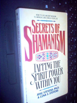 Jose Stevens : Secrets of shamanism ( 1 p.1988 nide ) Sis.pk
