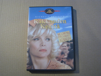 RAKKAUDEN KENTTÄ ( Michelle Pfeiffer )