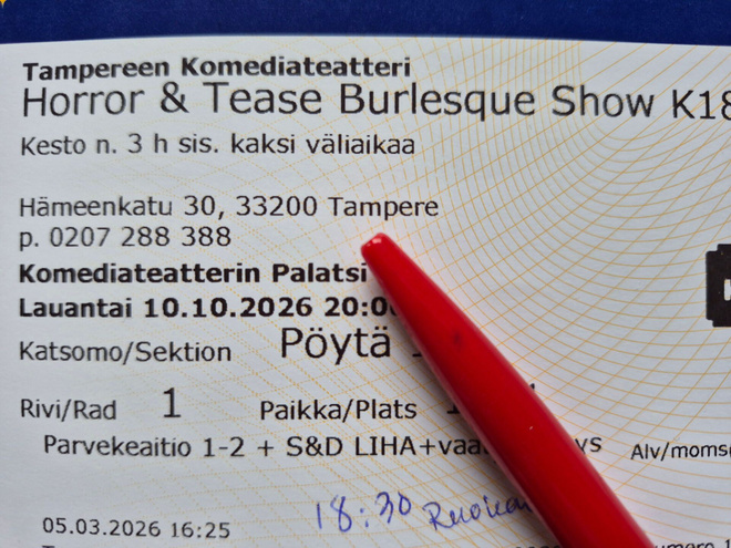 Horror & Tease Burlesque Show K18 Show & Dinner kahdelle