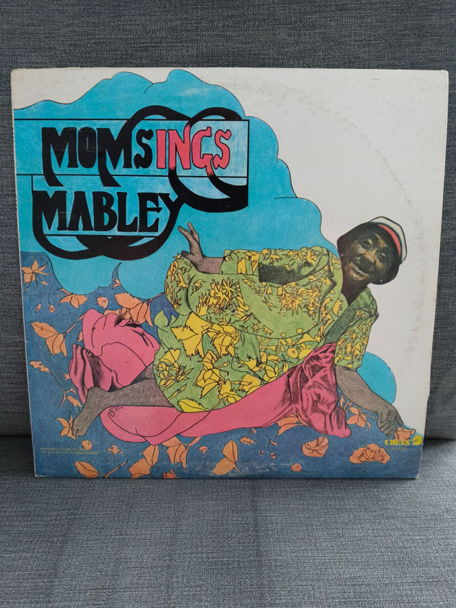 LP Mom sings mabley