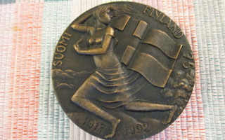 Suomi Finland 75 V mitali 1917-1992/Kauko Räsänen 1992.