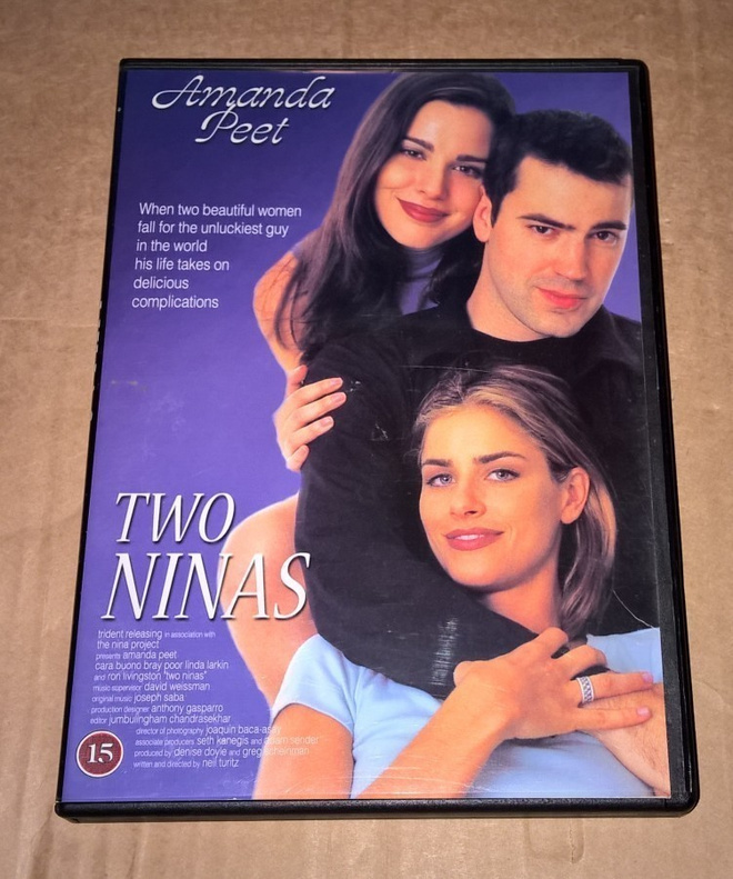 TWO NINAS KAKSI NINAA DVD