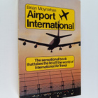 Airport International : The sensational book that takes t... - pikkukuva 1