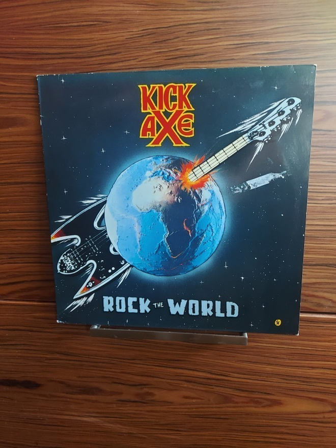 Kick Axe - Rock The World