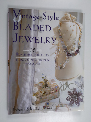 Deborah Schneebeli-Morrell : Vintage-Style Beaded Jewelry