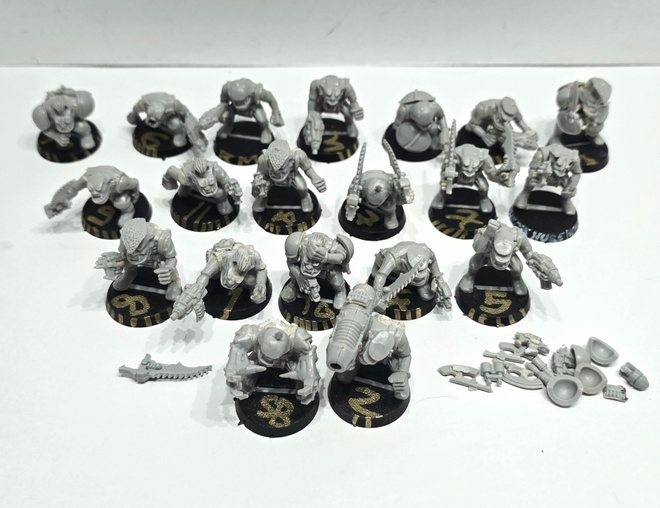 WH40K - 20kpl Space Ork Boyz (Rogue Trader) [K86]