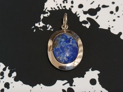 Kotimainen Design, Hopea riipus lapis lazuli kivi KI 925