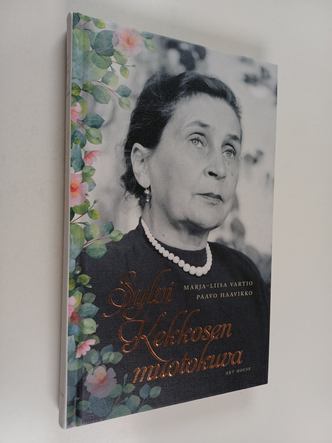 Marja-Liisa Vartio ym. : Sylvi Kekkosen muotokuva