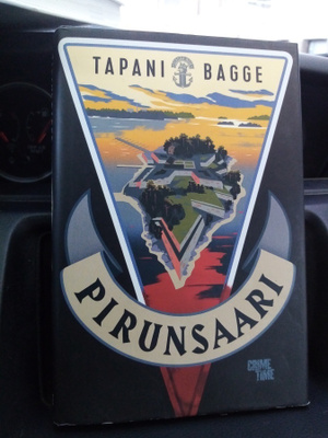 Tapani Bagge : Pirunsaari ( SIS POSTIKULU)