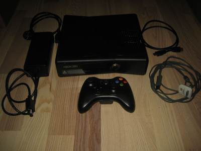 XBOX360 Slim Konsoli