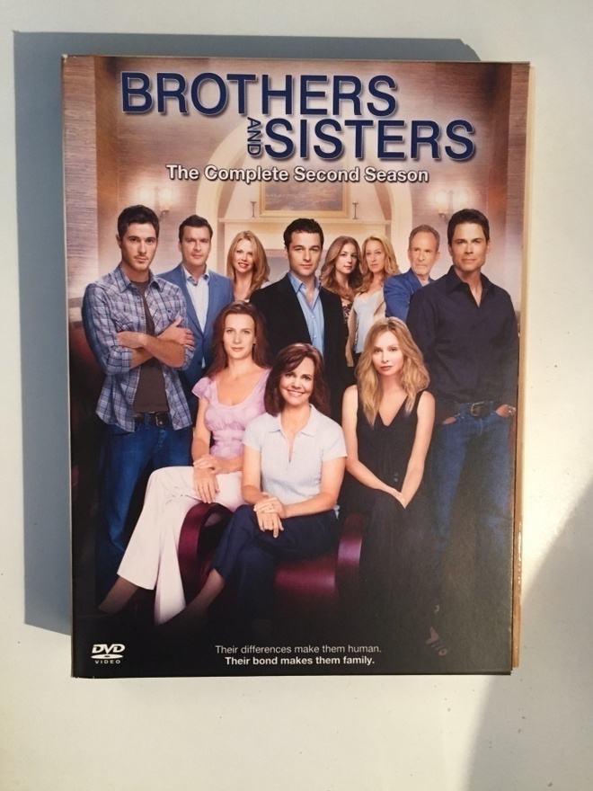 Brothers & Sisters - Perhesiteet - KAUSI 2 (5 DVD)