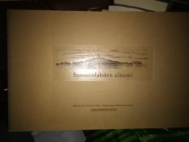SUOMENLAHDEN ALBUMI ( SIS POSTIKULU)