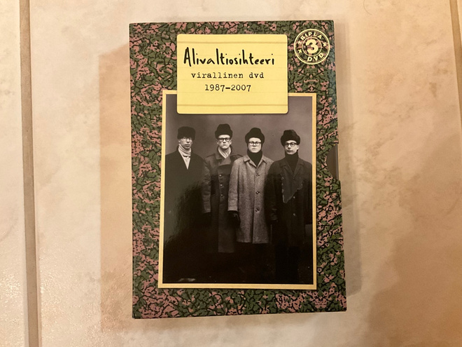 Alivaltiosihteeri virallinen dvd