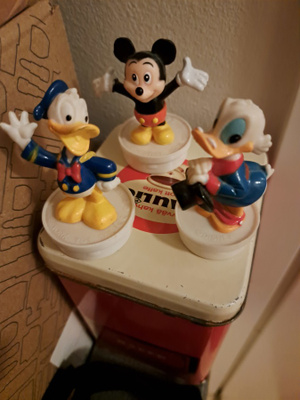 Ankkalinnan figuuri walt Disney