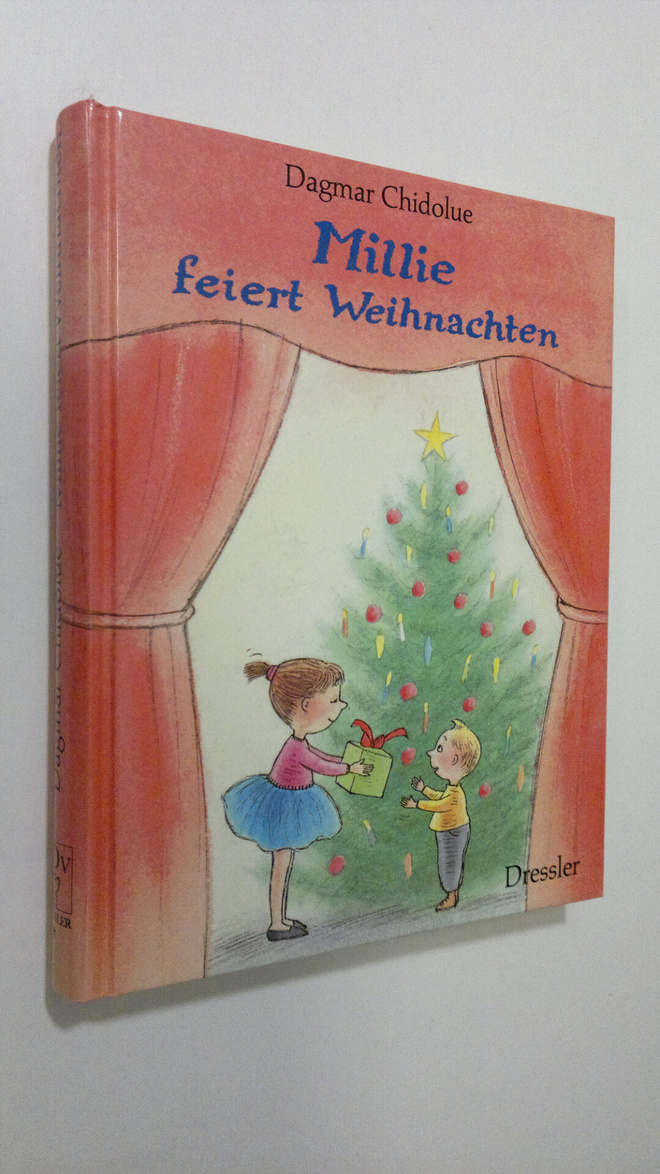 Dagmar Chidolue : Millie feiert Weihnachten