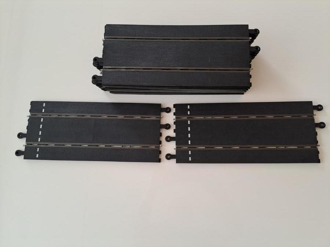 Scalextric Classic autoradan suorapalat, yht. 12 kpl.