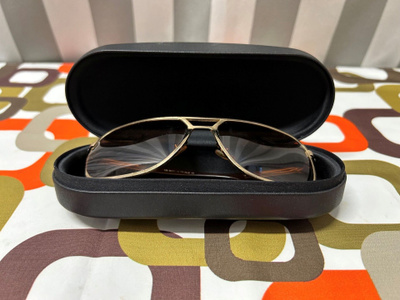 CARTIER RETRO-AURINKOLASIT