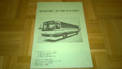 Esite/analyysi Mercedes-Benz O 303 linja-auto, 1985